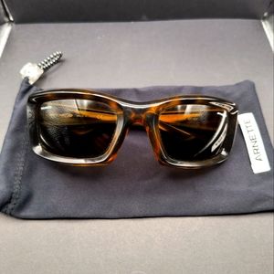 Arnette polarized sunglasses made on Italy